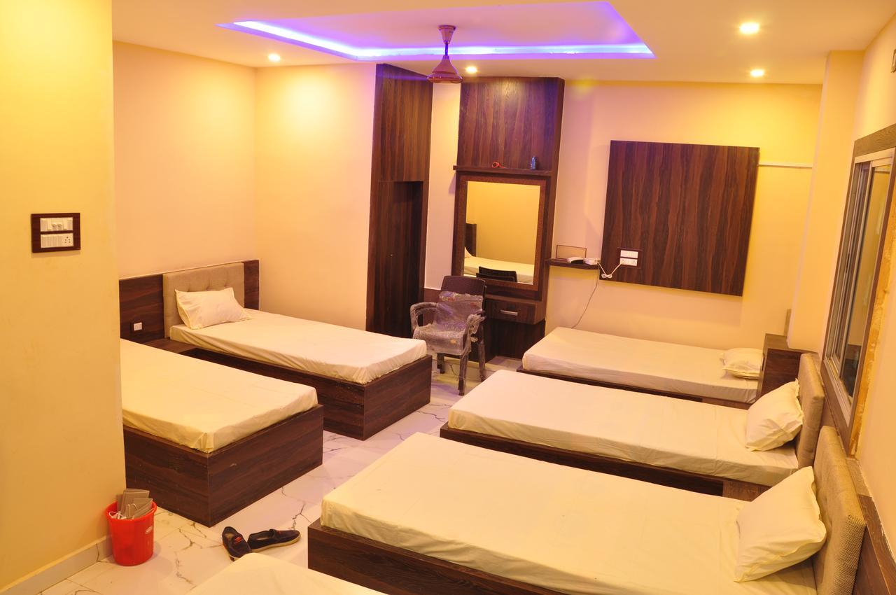 Hotel Golden Inn Balangir Экстерьер фото